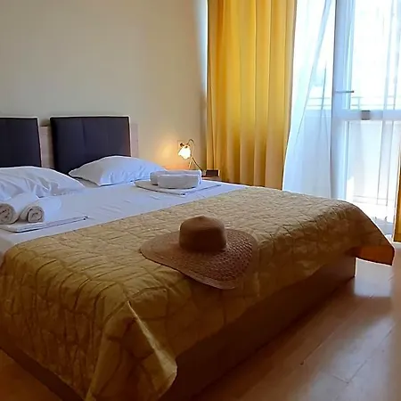 Sorbona 2* Βάρνα