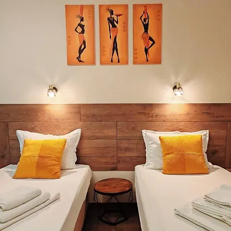 Hotel Sorbona 2*